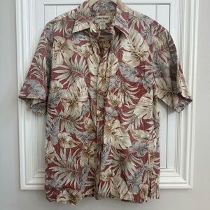 Cooke Street Honolulu Men's Red Floral Hawaiian Shirt - Size Medium